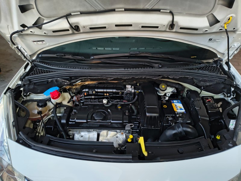 C3 1.5 TENDANCE 8V FLEX 4P MANUAL - 2014 - CAXIAS DO SUL