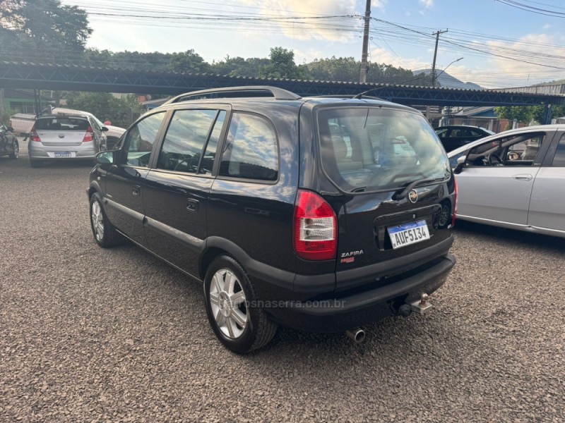 ZAFIRA 2.0 MPFI ELEGANCE 16V GASOLINA 4P MANUAL - 2012 - IGREJINHA