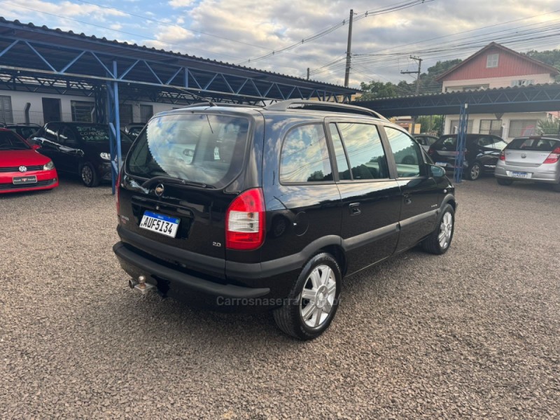 ZAFIRA 2.0 MPFI ELEGANCE 16V GASOLINA 4P MANUAL - 2012 - IGREJINHA