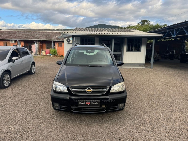 ZAFIRA 2.0 MPFI ELEGANCE 16V GASOLINA 4P MANUAL - 2012 - IGREJINHA