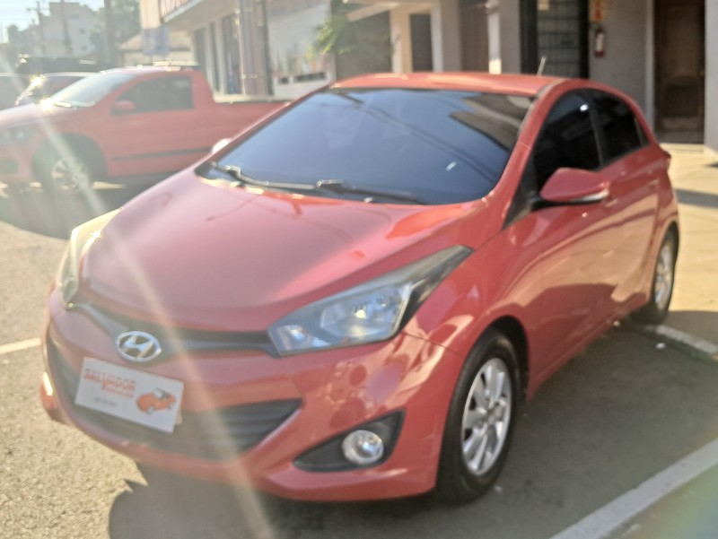 HB20 1.0 COMFORT 16V FLEX 4P MANUAL - 2014 - FLORES DA CUNHA