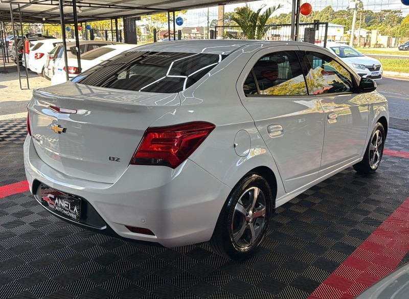 PRISMA 1.4 MPFI LTZ 8V FLEX 4P MANUAL - 2019 - CANELA