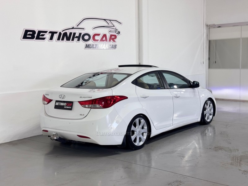 ELANTRA 1.8 GLS 16V GASOLINA 4P AUTOMÁTICO - 2013 - ESTâNCIA VELHA