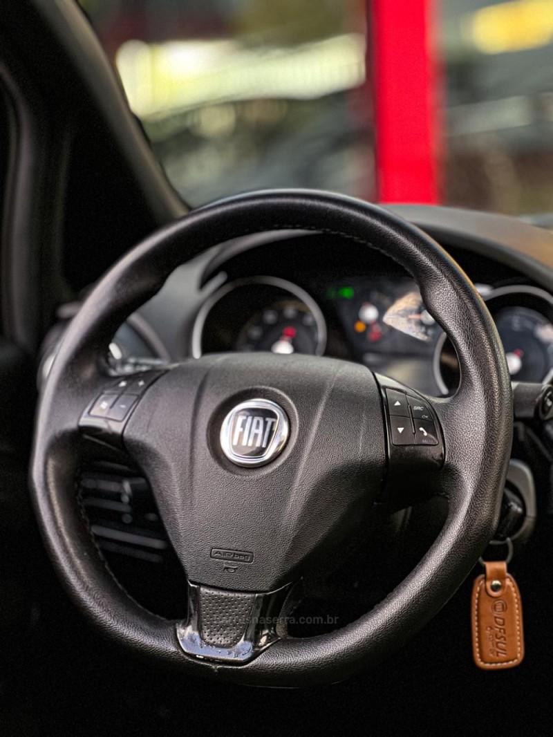 PUNTO 1.4 MPI 16V T-JET GASOLINA 4P MANUAL - 2013 - CANELA