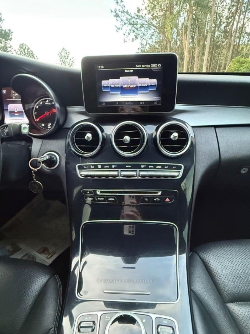 C 180 1.6 CGI 16V TURBO GASOLINA 4P AUTOMÁTICO - 2016 - CAXIAS DO SUL
