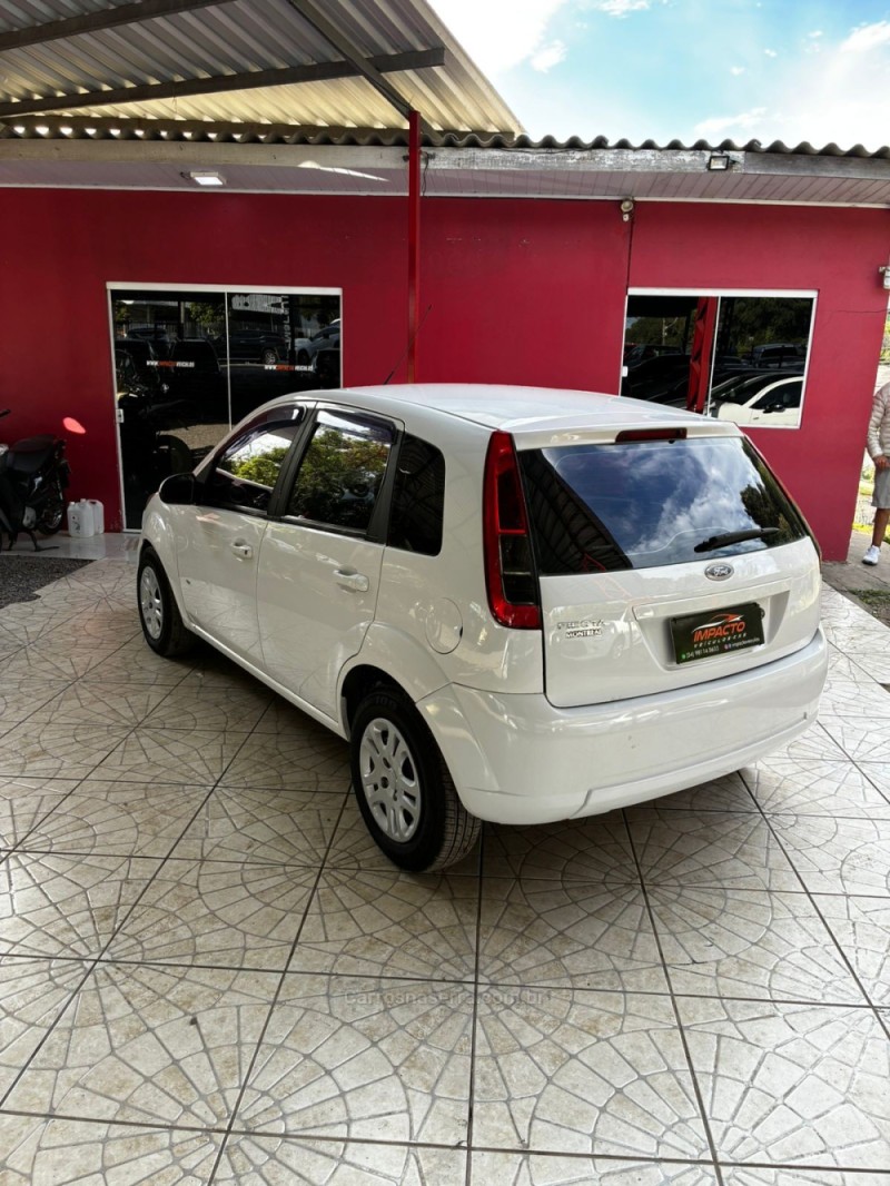 FIESTA 1.0 EDGE 8V GASOLINA 4P MANUAL - 2014 - CAXIAS DO SUL