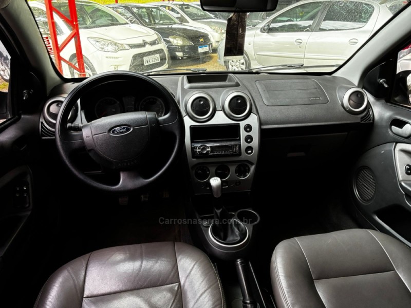FIESTA 1.0 EDGE 8V GASOLINA 4P MANUAL - 2014 - CAXIAS DO SUL