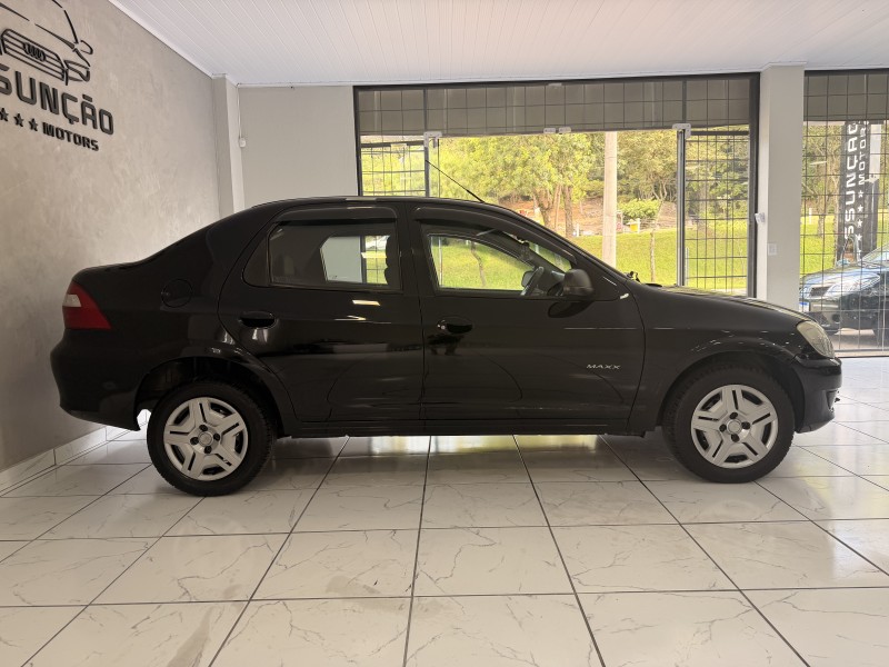 PRISMA 1.4 MPFI MAXX 8V FLEX 4P MANUAL - 2010 - CAXIAS DO SUL