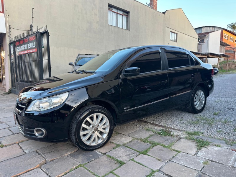 VOYAGE 1.6 MI TREND 8V FLEX 4P MANUAL - 2010 - CAXIAS DO SUL