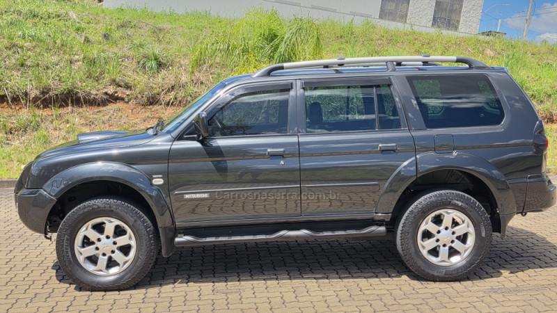 PAJERO 2.5 HD 4X4 8V TURBO INTERCOOLER DIESEL 4P MANUAL - 2010 - SãO MARCOS