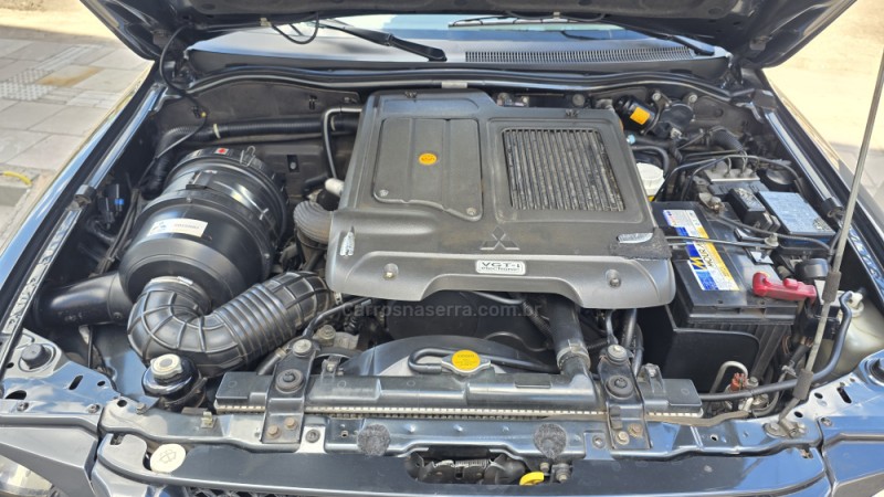 PAJERO 2.5 HD 4X4 8V TURBO INTERCOOLER DIESEL 4P MANUAL - 2010 - SãO MARCOS