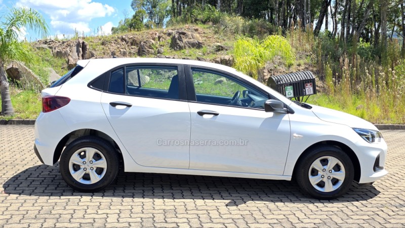 ONIX 1.0 12V FLEX 4P MANUAL - 2025 - SãO MARCOS