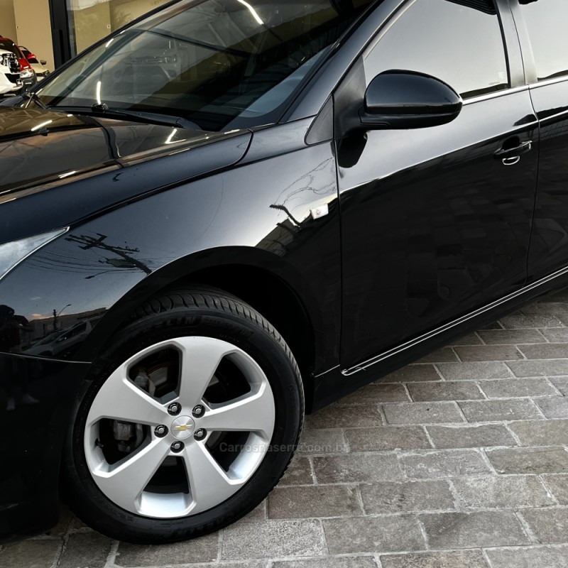 CRUZE 1.8 LT SPORT6 16V FLEX 4P AUTOMÁTICO - 2014 - VACARIA