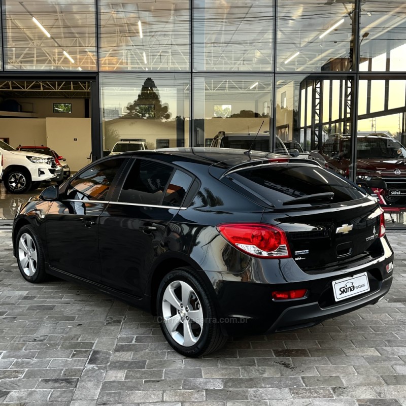 CRUZE 1.8 LT SPORT6 16V FLEX 4P AUTOMÁTICO - 2014 - VACARIA