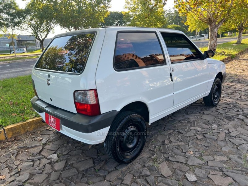 UNO 1.0 MPI MILLE FIRE ECONOMY 8V FLEX 2P MANUAL - 2011 - DOIS IRMãOS