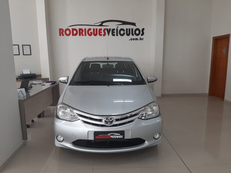 ETIOS 1.5 XLS SEDAN 16V FLEX 4P MANUAL - 2016 - CAXIAS DO SUL