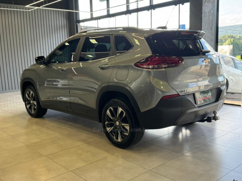 TRACKER 1.2 12V PREMIER TURBO FLEX 4P AUTOMÁTICO - 2024 - DOIS IRMãOS