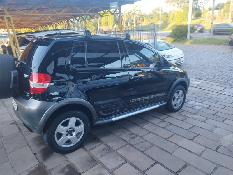 CROSSFOX 1.6 MI FLEX 8V 4P MANUAL - 2010 - VERANóPOLIS