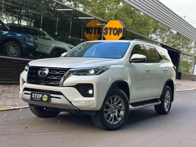 HILUX SW4 2.8 SRX 4X4 16V TURBO INTERCOOLER DIESEL 4P AUTOMÁTICO