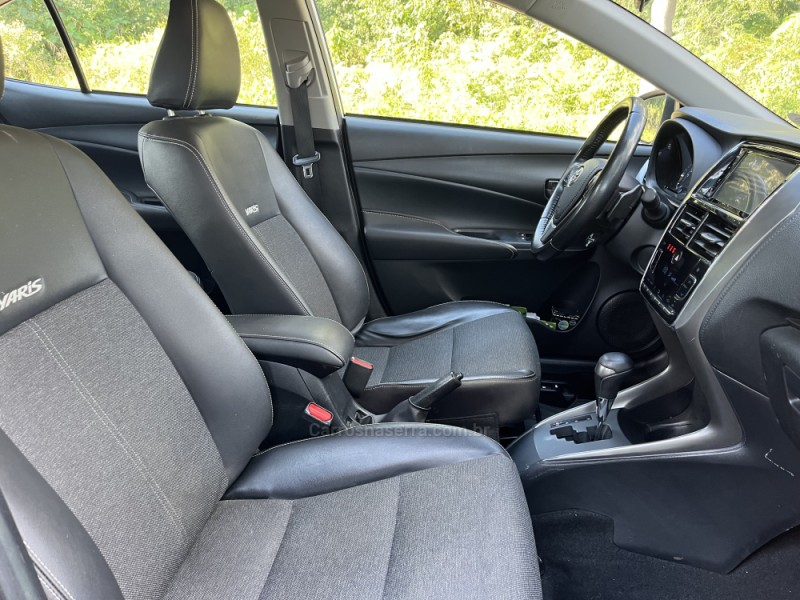 YARIS 1.5 XS SEDAN 16V FLEX 4P AUTOMÁTICO - 2023 - NOVA BASSANO