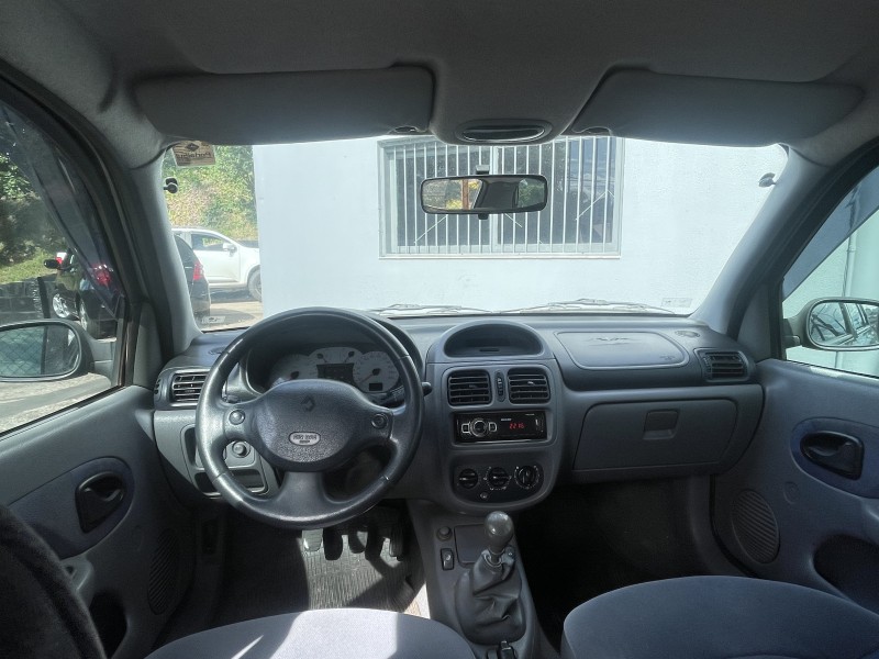 CLIO 1.0 PRIVILÉGE 16V GASOLINA 4P MANUAL - 2002 - CAXIAS DO SUL