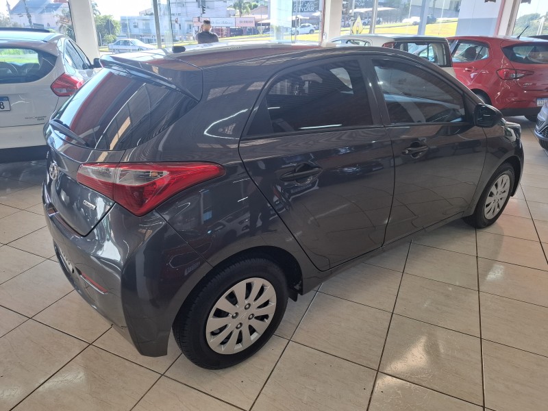 HB20 1.0 COMFORT 12V FLEX 4P MANUAL - 2014 - FARROUPILHA