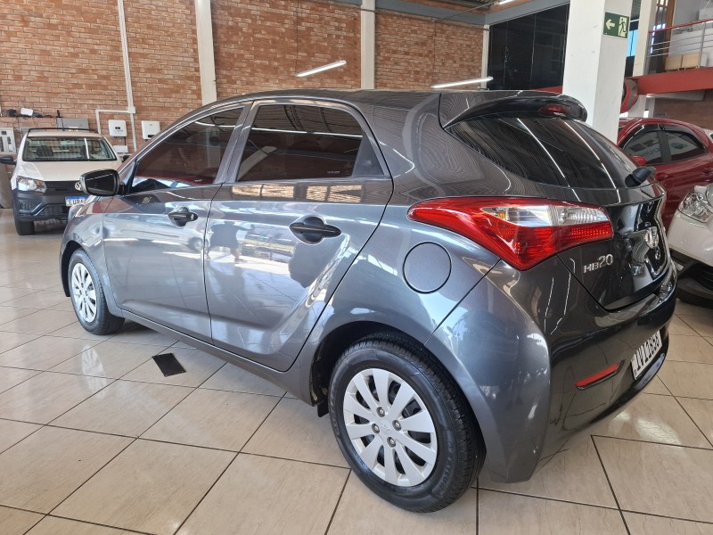 HB20 1.0 COMFORT 12V FLEX 4P MANUAL - 2014 - FARROUPILHA