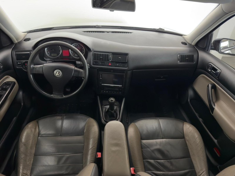 GOLF 1.6 MI SPORTLINE 8V FLEX 4P MANUAL - 2009 - CAXIAS DO SUL