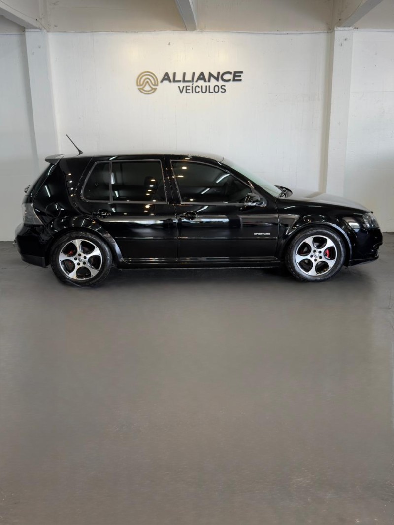 GOLF 1.6 MI SPORTLINE 8V FLEX 4P MANUAL - 2009 - CAXIAS DO SUL