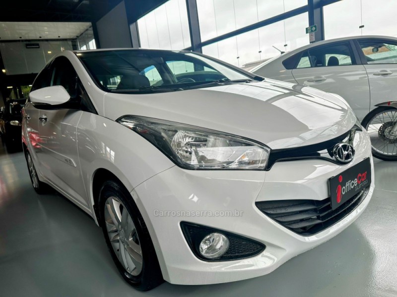 HB20S 1.6 PREMIUM 16V FLEX 4P MANUAL - 2014 - TRêS COROAS
