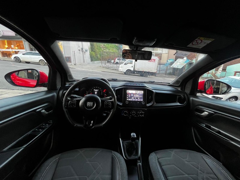 STRADA 1.3 VOLCANO CD 8V FLEX 4P MANUAL - 2021 - CAXIAS DO SUL