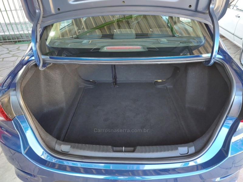 ONIX 1.0 SEDAN PLUS LT 12V FLEX 4P MANUAL - 2022 - CAXIAS DO SUL