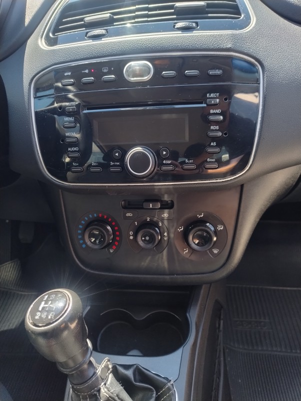 LINEA 1.8 ESSENCE 16V FLEX 4P MANUAL - 2015 - CAXIAS DO SUL