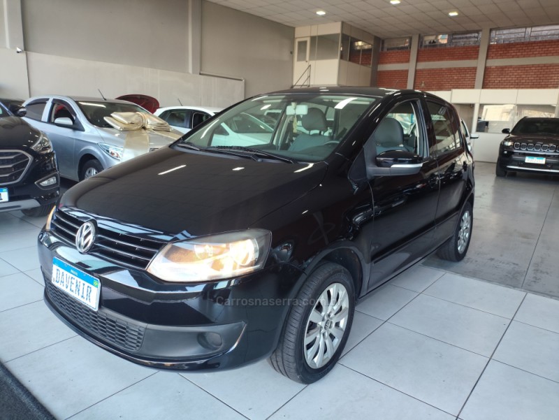 FOX 1.0 MI TREND 8V FLEX 4P MANUAL - 2012 - TAQUARA