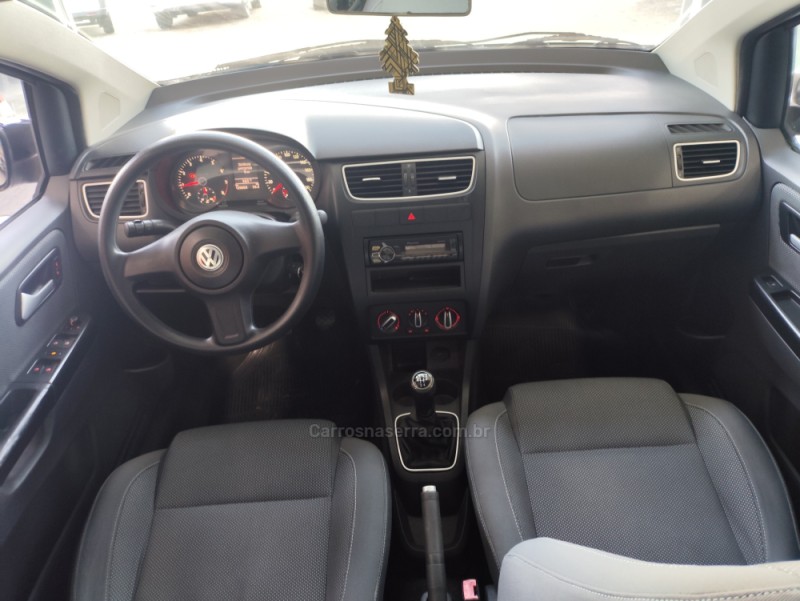 FOX 1.0 MI TREND 8V FLEX 4P MANUAL - 2012 - TAQUARA