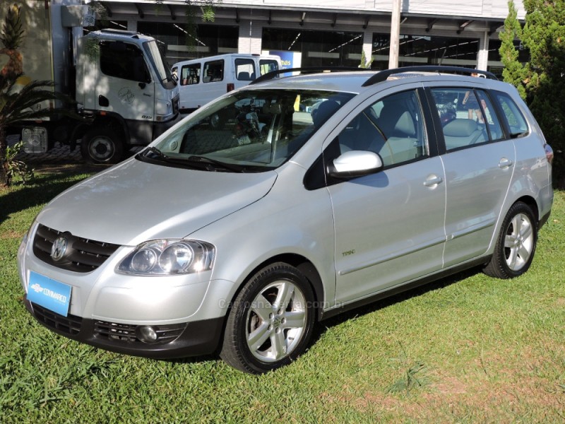 SPACEFOX 1.6 MI TREND 8V FLEX 4P MANUAL