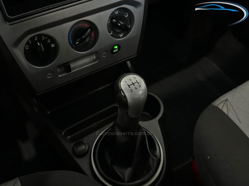 FIESTA 1.0 ROCAM HATCH 8V FLEX 4P MANUAL - 2009 - NOVO HAMBURGO