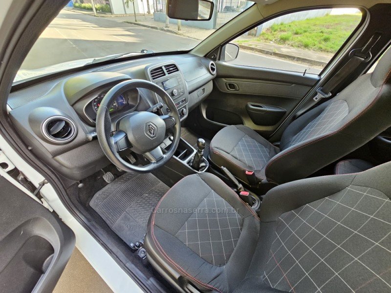 KWID 1.0 12V SCE FLEX ZEN MANUAL - 2021 - CAMPO BOM