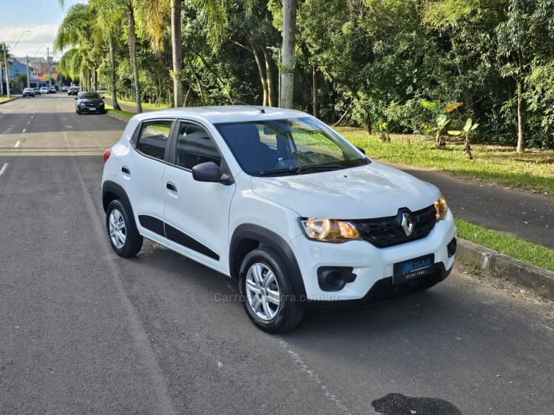 KWID 1.0 12V SCE FLEX ZEN MANUAL - 2021 - CAMPO BOM