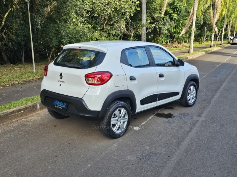 KWID 1.0 12V SCE FLEX ZEN MANUAL - 2021 - CAMPO BOM
