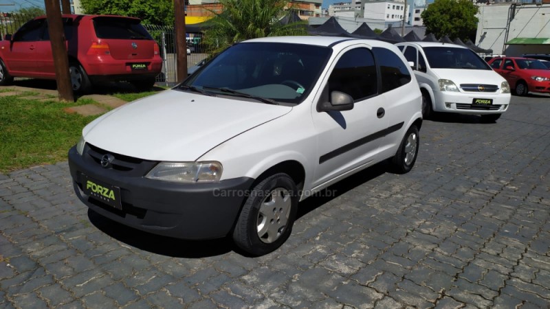 CELTA 1.0 MPFI 8V GASOLINA 2P MANUAL - 2001 - CAXIAS DO SUL