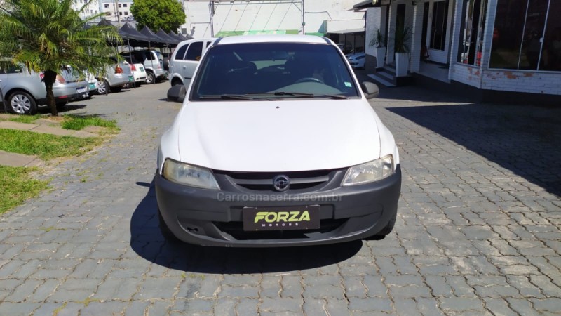 CELTA 1.0 MPFI 8V GASOLINA 2P MANUAL - 2001 - CAXIAS DO SUL