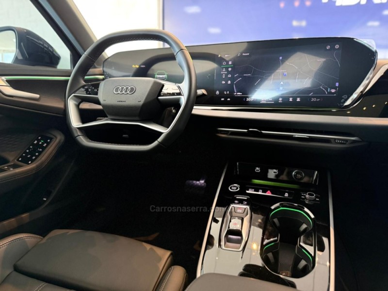 A5 2.0 TFSI SPORTBACK S LINE GASOLINA 4P AUTOMÁTICO - 2025 - SãO LEOPOLDO