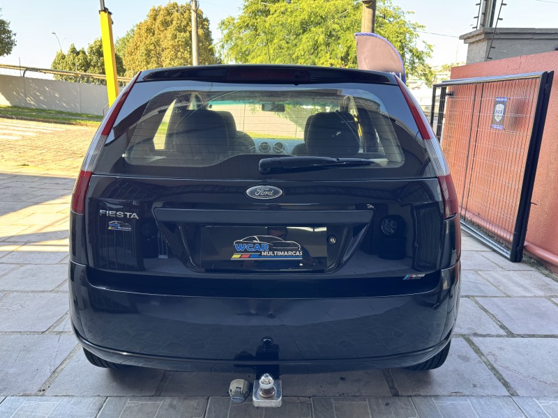 FIESTA 1.0 MPI 8V GASOLINA 4P MANUAL - 2005 - CAXIAS DO SUL