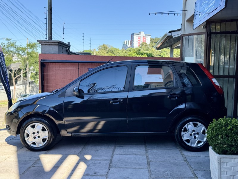 FIESTA 1.0 MPI 8V GASOLINA 4P MANUAL - 2005 - CAXIAS DO SUL