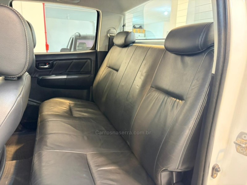 HILUX 3.0 SRV 4X4 CD 16V TURBO INTERCOOLER DIESEL 4P AUTOMÁTICO - 2015 - BENTO GONçALVES