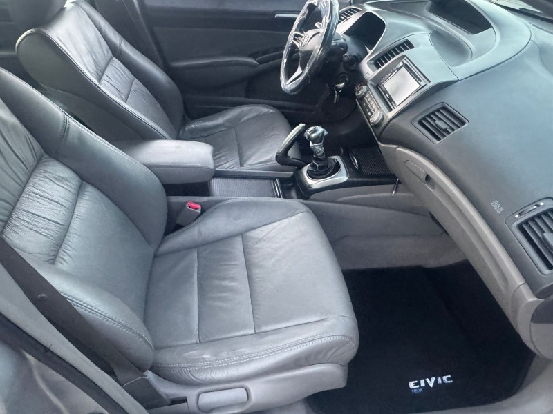 CIVIC 1.8 LXS 16V FLEX 4P MANUAL - 2008 - CAXIAS DO SUL