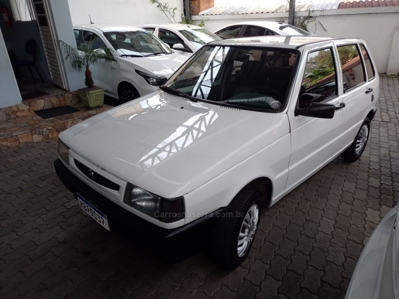 UNO 1.0 MPI MILLE SMART 8V GASOLINA 4P MANUAL - 2001 - CAXIAS DO SUL
