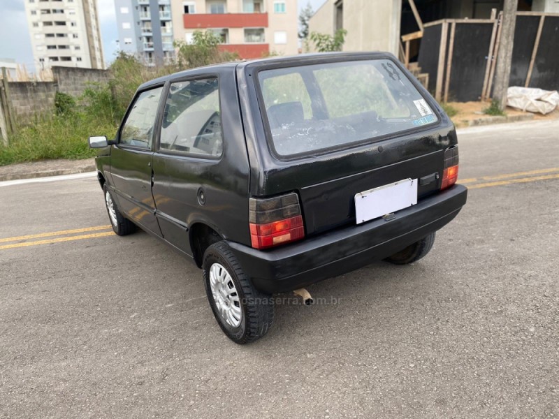 UNO 1.0 MILLE ELETRONIC 8V GASOLINA 2P MANUAL - 1994 - CAXIAS DO SUL