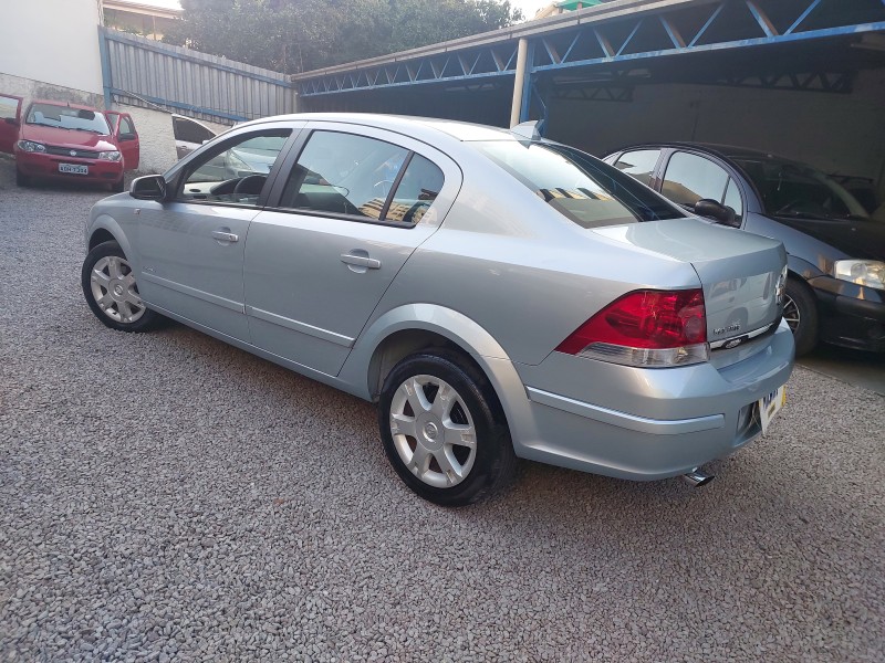 VECTRA 2.0 MPFI ELEGANCE 8V FLEX 4P MANUAL - 2006 - BENTO GONçALVES